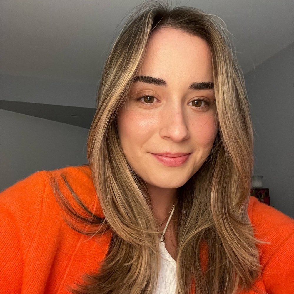 Meet your Posher, Isabella